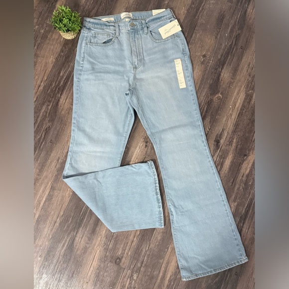 Universal Thread Light Blue Flare Jeans/ Size 10 ,14 - Picture 4 of 4